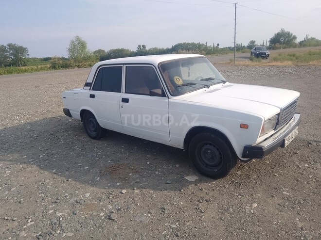 LADA (VAZ) 2107-3