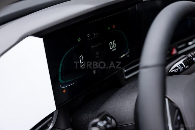 Hyundai Elantra-21