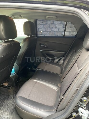 Chevrolet Trax-10
