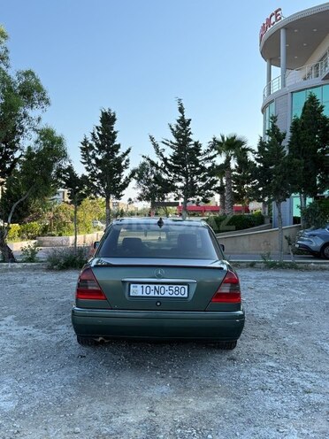 Mercedes C 180-2