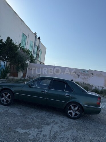 Mercedes C 180-4