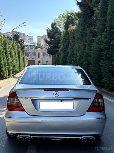 Mercedes E 220-3
