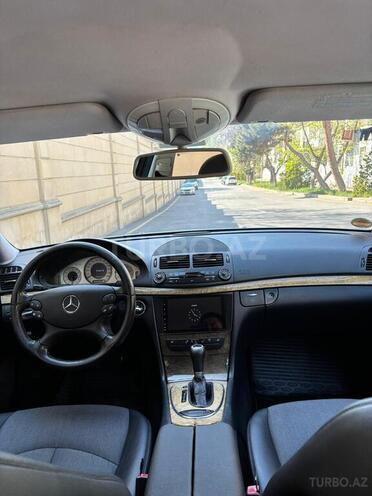 Mercedes E 220-4