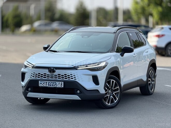 Toyota Corolla Cross-1