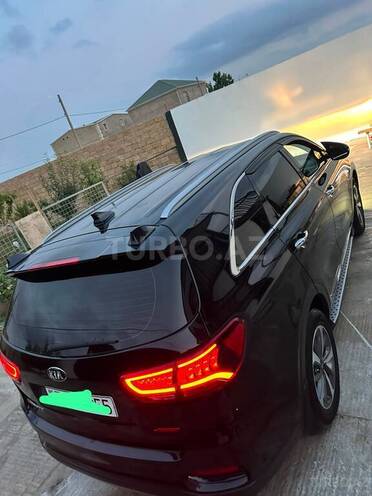 Kia Sorento-2