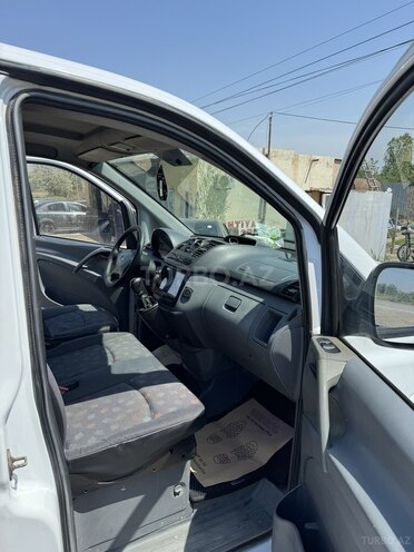 Mercedes Vito-7