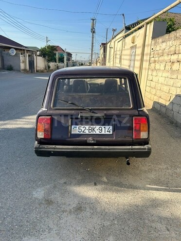 LADA (VAZ) 2104-2