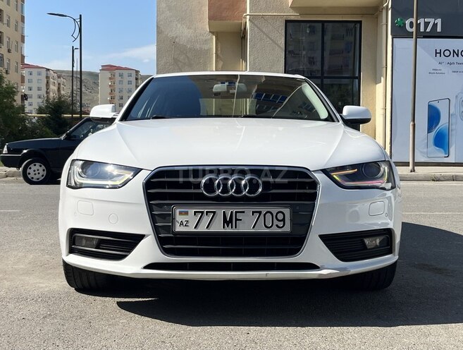 Audi A4-3