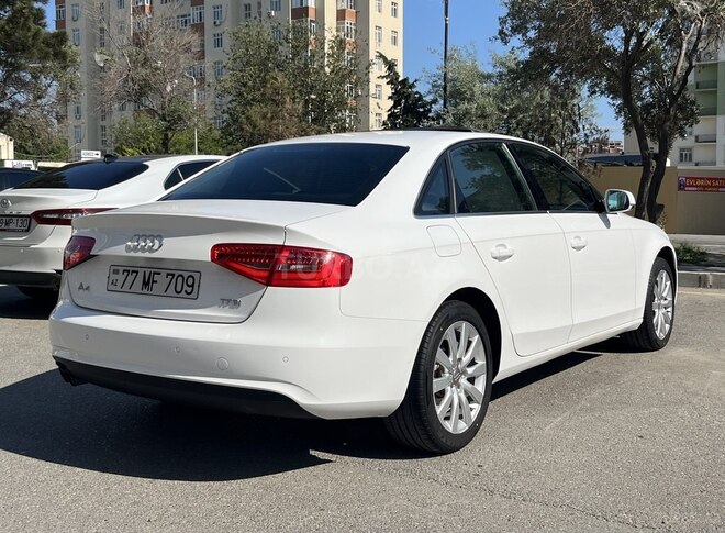Audi A4-5