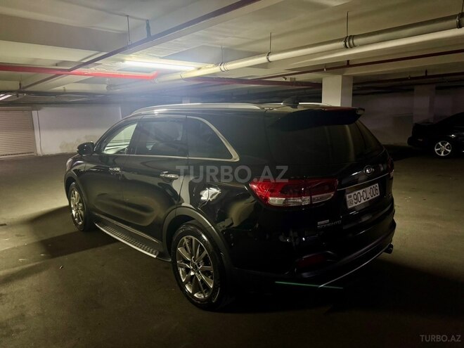 Kia Sorento-4