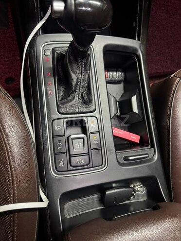Kia Sorento-9