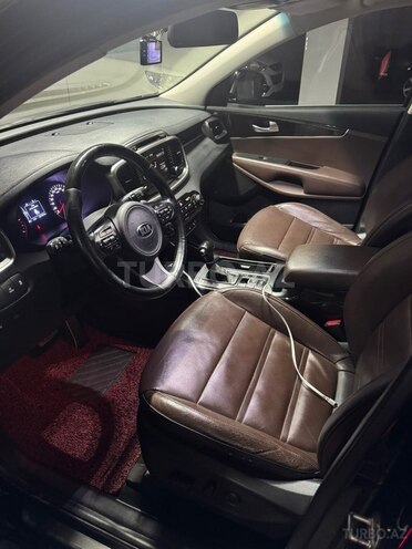 Kia Sorento-7