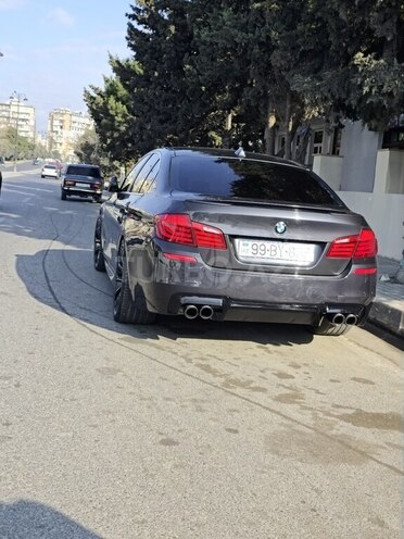 BMW 528-9