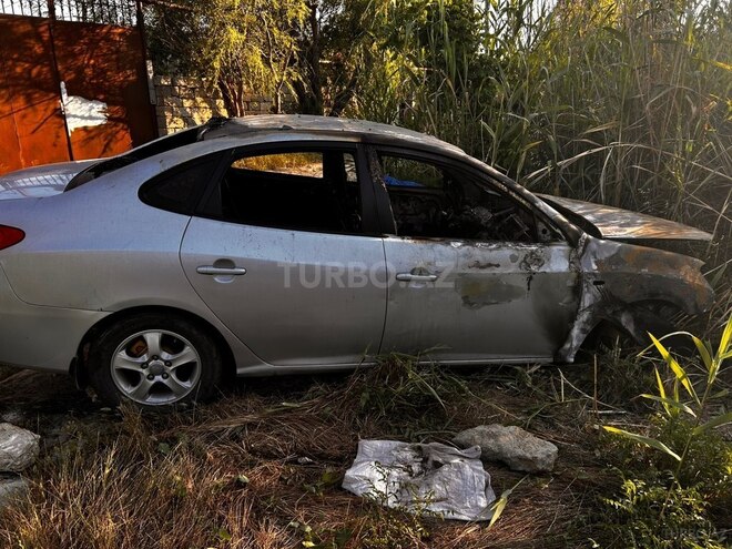 Hyundai Elantra-3