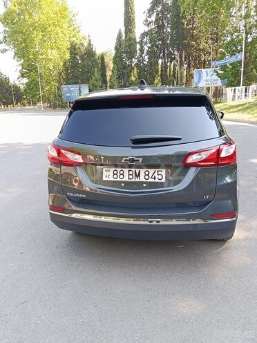 Chevrolet Equinox-8