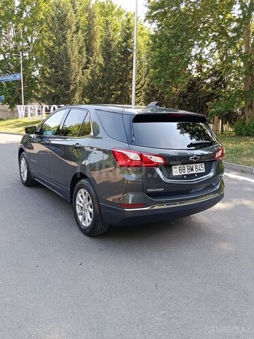 Chevrolet Equinox-7