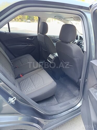 Chevrolet Equinox-21