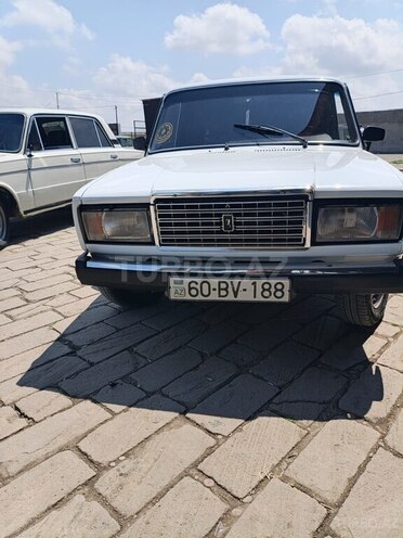 LADA (VAZ) 2107-1