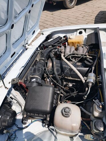 LADA (VAZ) 2107-17
