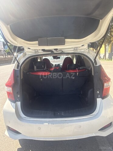 Nissan Note-9