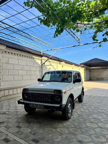 LADA (VAZ) Niva-3