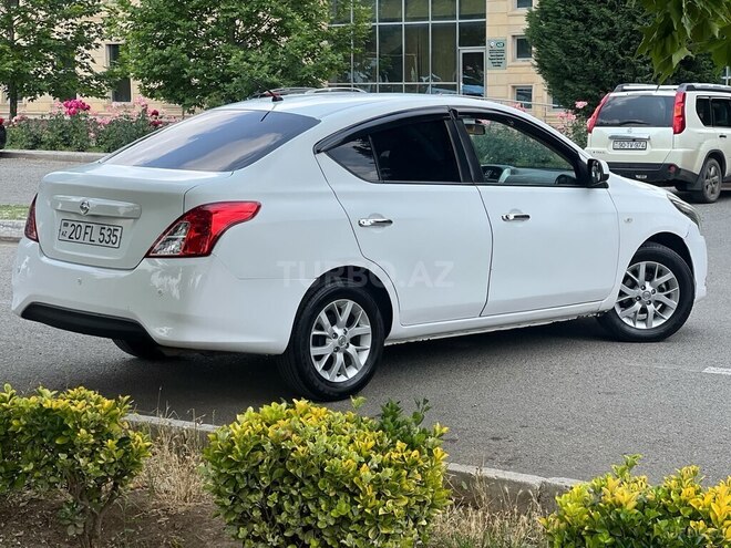 Nissan Sunny-2
