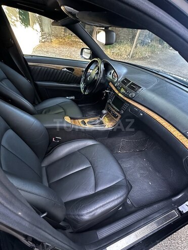 Mercedes E 350-5