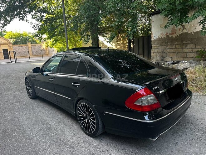 Mercedes E 350-12