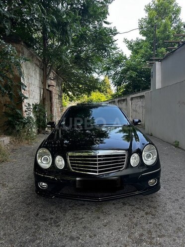 Mercedes E 350-17