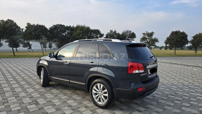 Kia Sorento-4