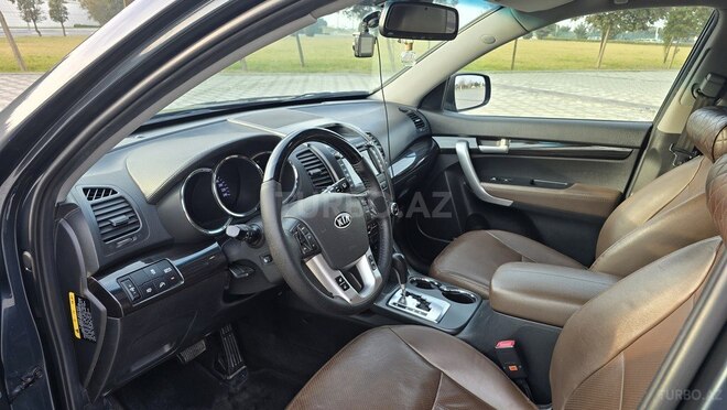 Kia Sorento-10