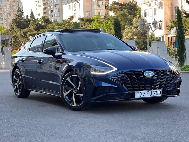 Hyundai Sonata-12