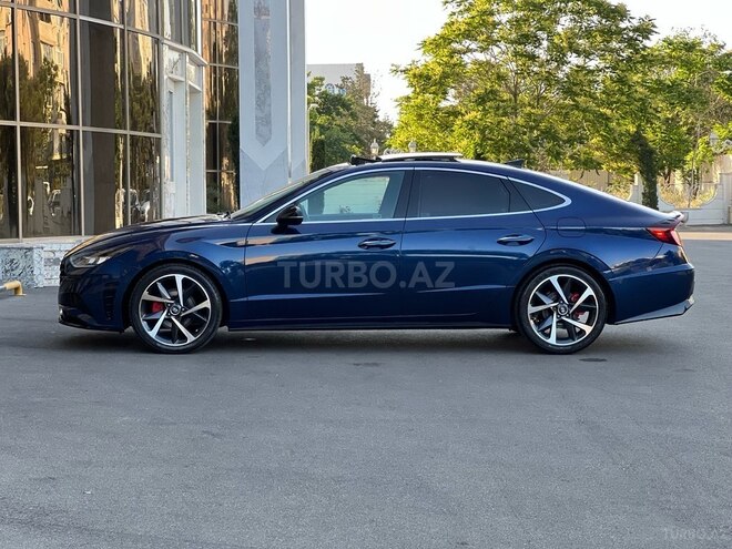 Hyundai Sonata-14
