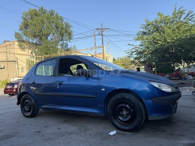 Peugeot 206-2