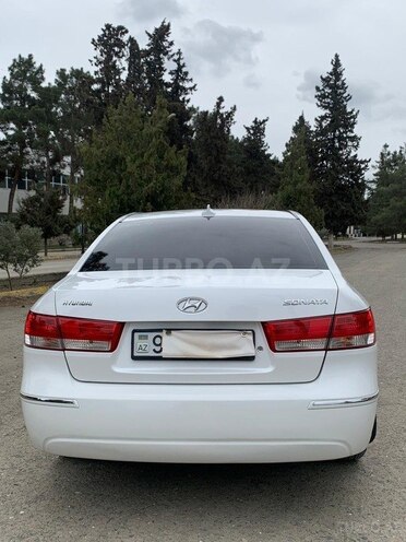 Hyundai Sonata-2
