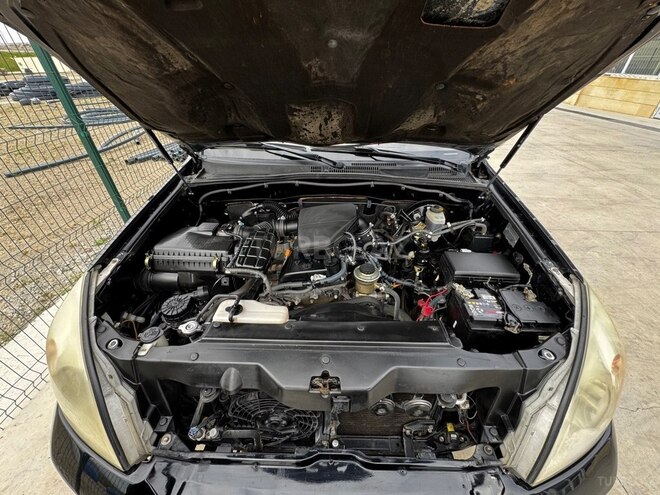 Toyota Land Cruiser Prado-12