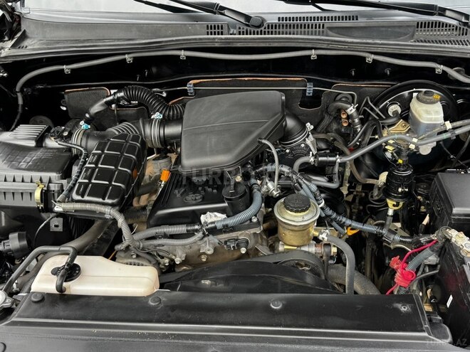 Toyota Land Cruiser Prado-9
