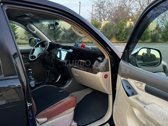 Toyota Land Cruiser Prado-7