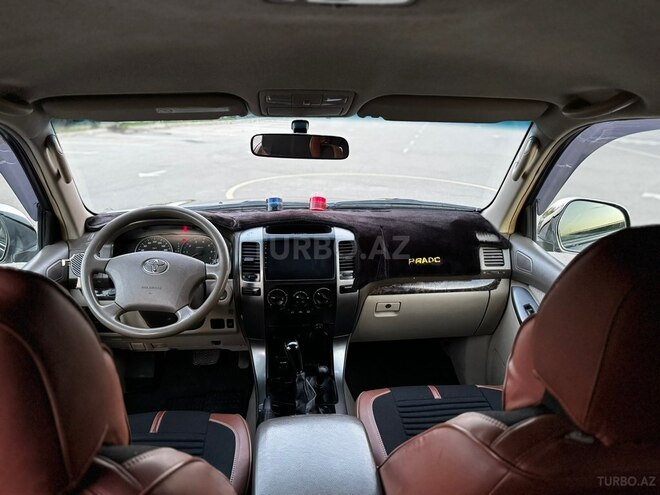 Toyota Land Cruiser Prado-8