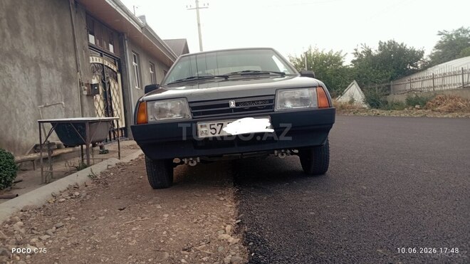 LADA (VAZ) 21099-1