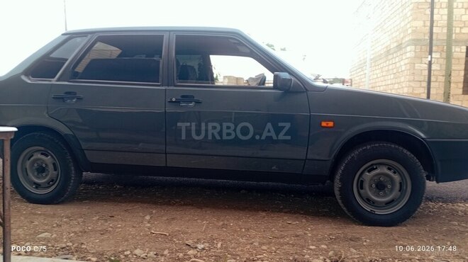 LADA (VAZ) 21099-3