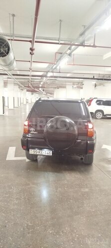 Toyota RAV4-2