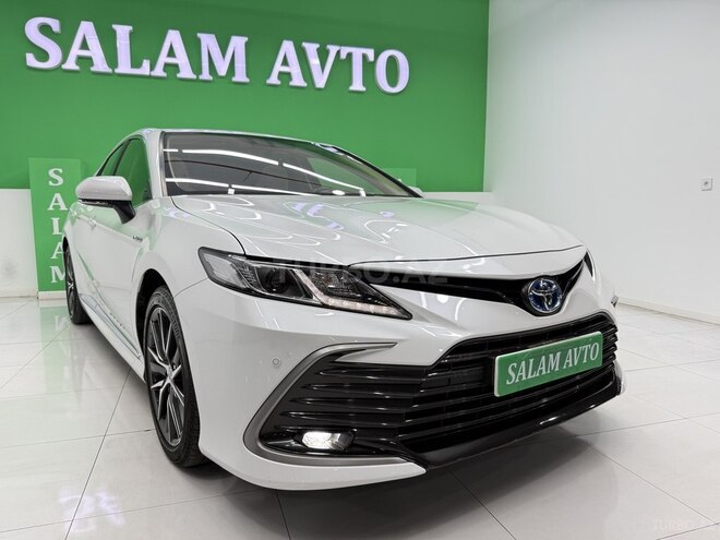 Toyota Camry-1