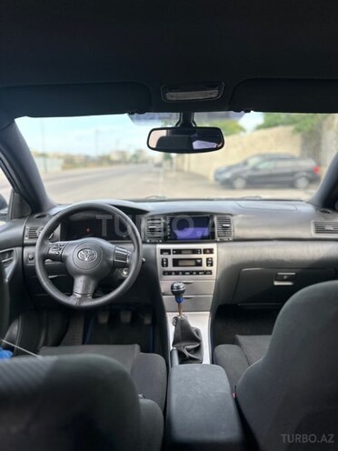 Toyota Corolla-6