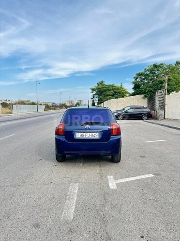 Toyota Corolla-4