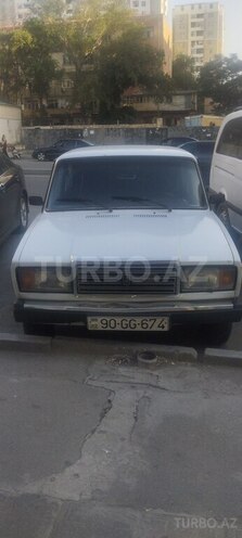 LADA (VAZ) 2107-1