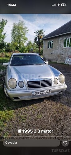 Mercedes E 230-1