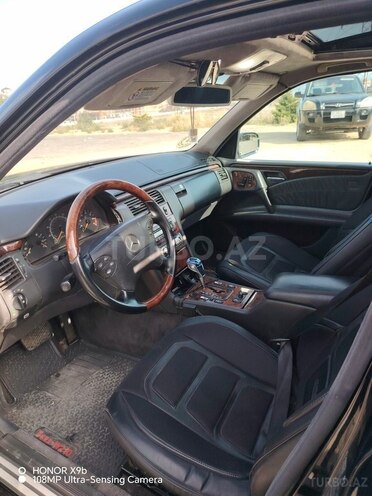 Mercedes E 320 4MATIC-6