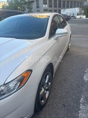 Ford Fusion (North America)-3