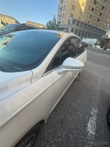 Ford Fusion (North America)-10